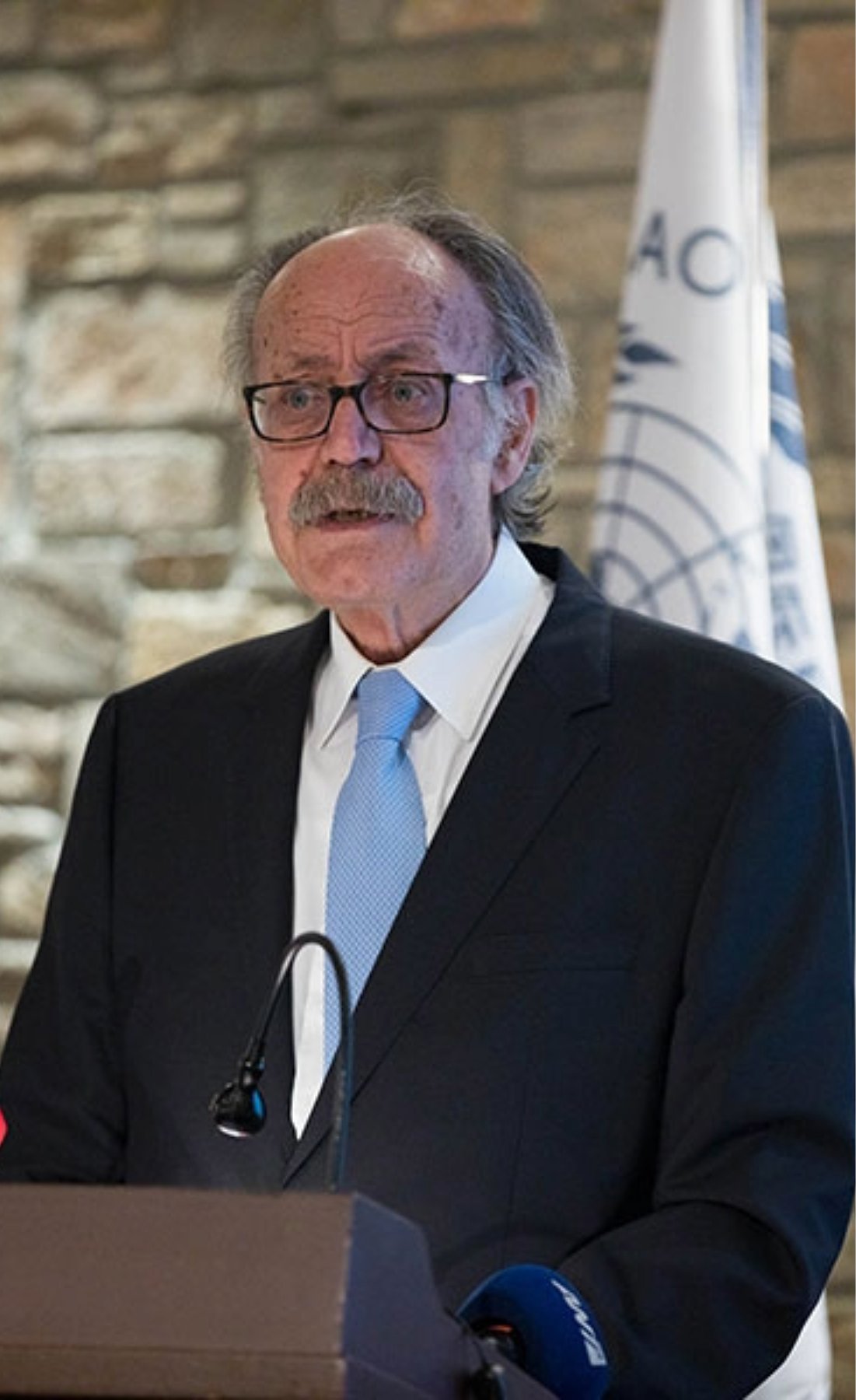 Iacovos papad. photo